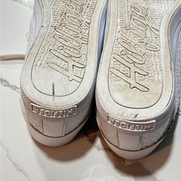 TOMMY HILFIGER | Women's Embossed White Trainers Fashion Sneakers Athletic Shoes - Picture 10 of 12